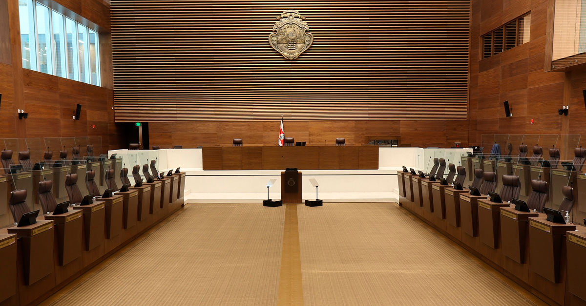 Zafarrancho en el congreso: Diputado provoca caos y discusiones