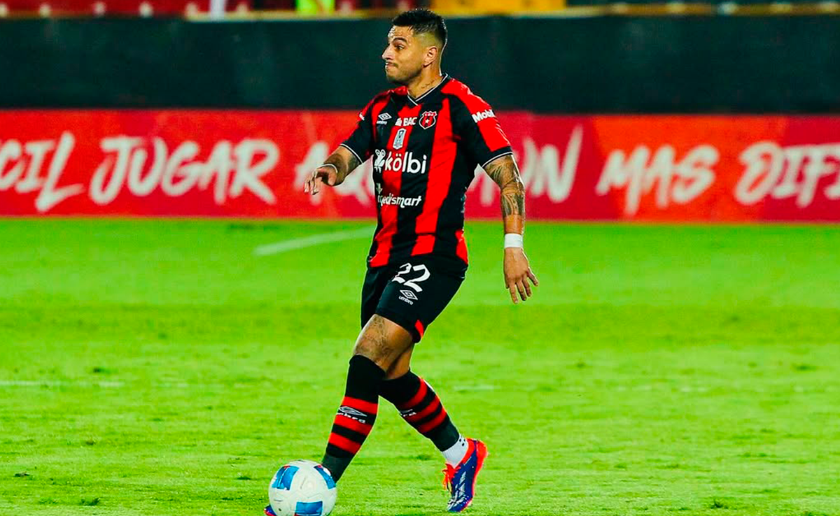 Confirmado: Alajuelense define el futuro de Ronald Matarrita