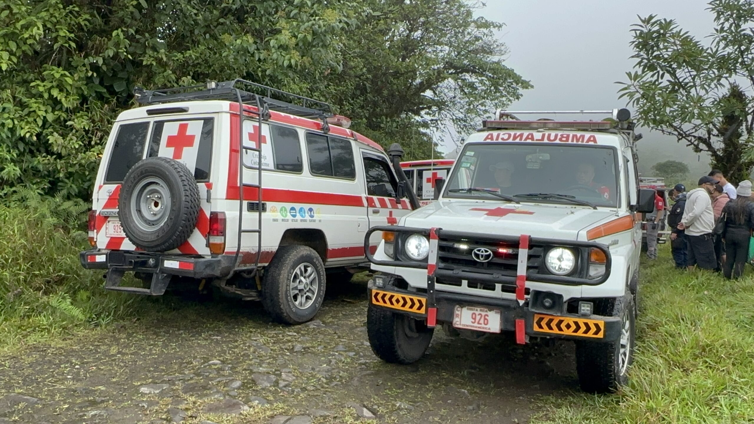 18 bomberos son atendidos por la Cruz Roja tras incendio en parque nacional