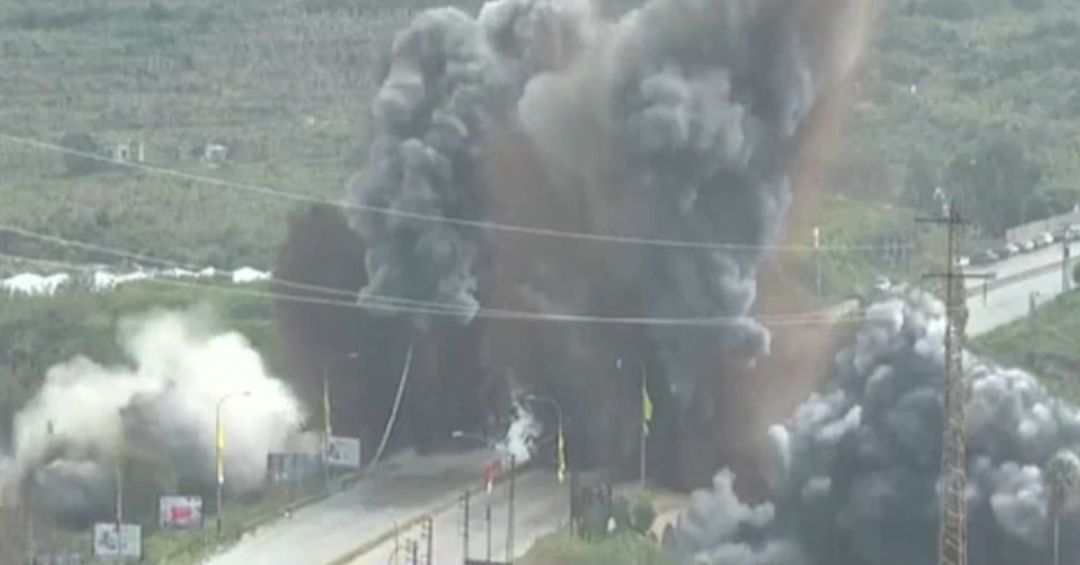 Bombardeo israelí destruyó puente clave en el sur del Líbano