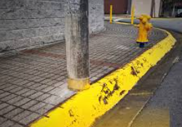 Vehículos estacionados en línea amarilla en Heredia: ¿A qué se exponen los conductores?