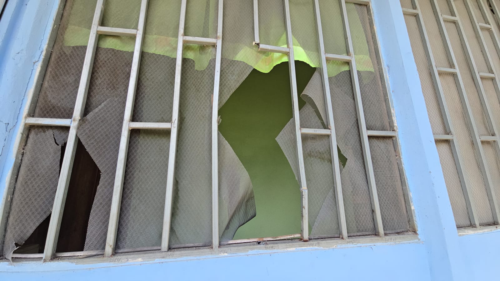 ¡Indignante! Delincuentes roban 40 computadoras en colegio de Osa