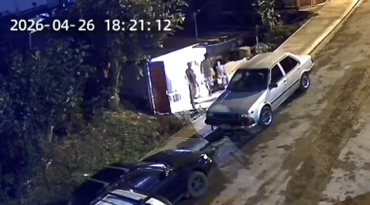 Video capta fuertes detonaciones en balacera que dejó un muerto en Alajuelita