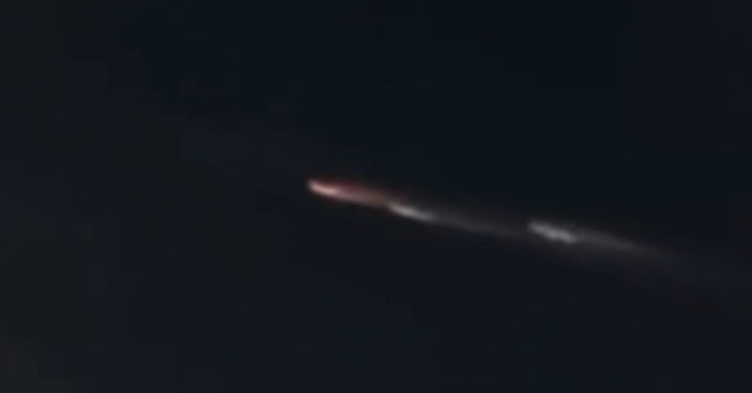 (VIDEO) Destello de luz iluminó el cielo costarricense este martes