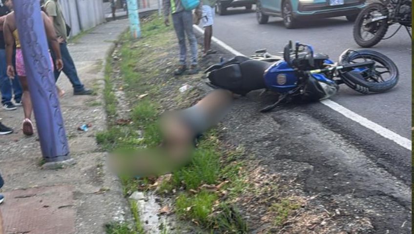 ¡Brutal ataque! Asesinan a hombre en plena vía pública frente a peatones
