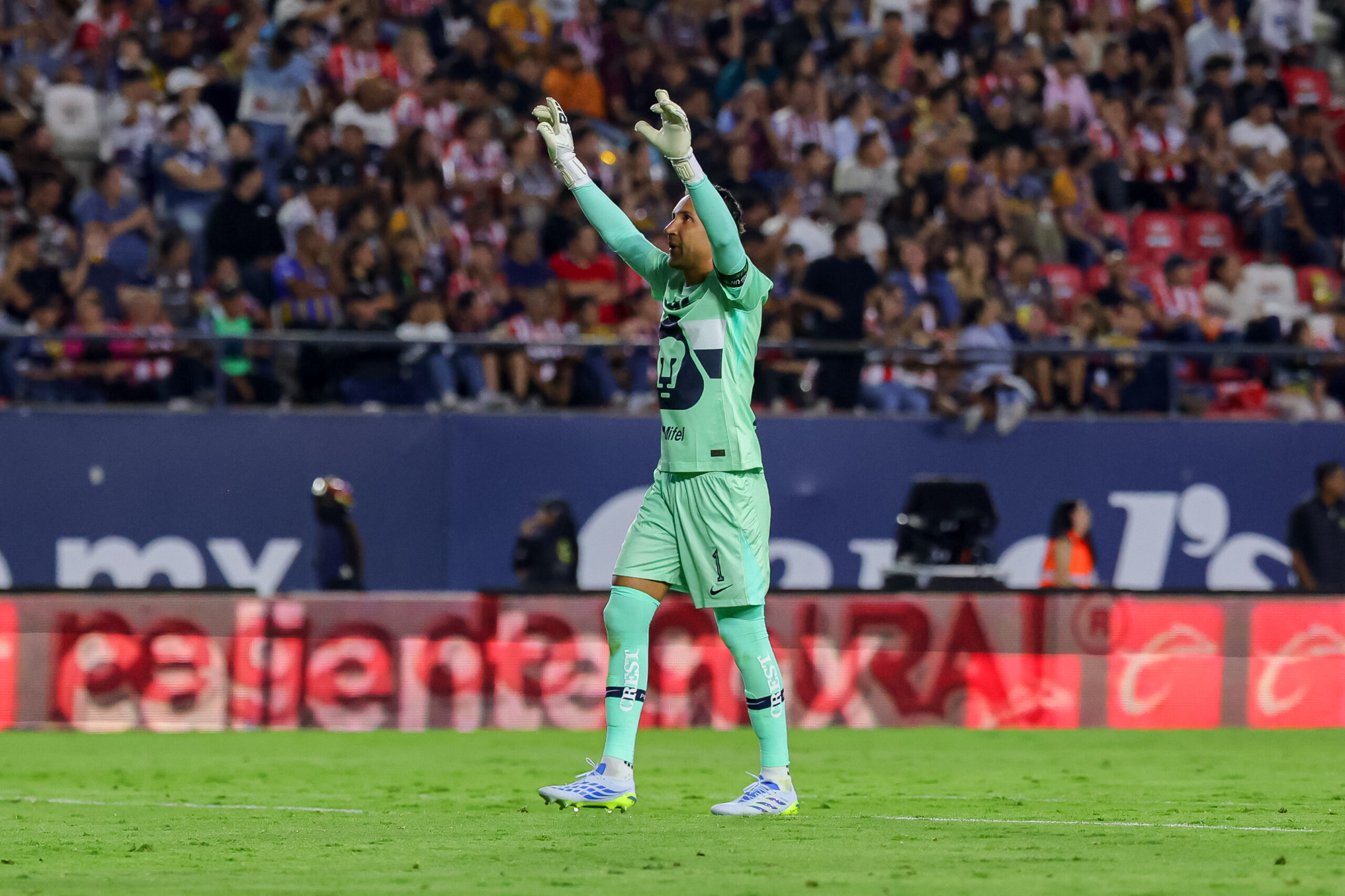 ¡Espectacular! La increíble atajada de Keylor Navas en el triunfo ante San Luis