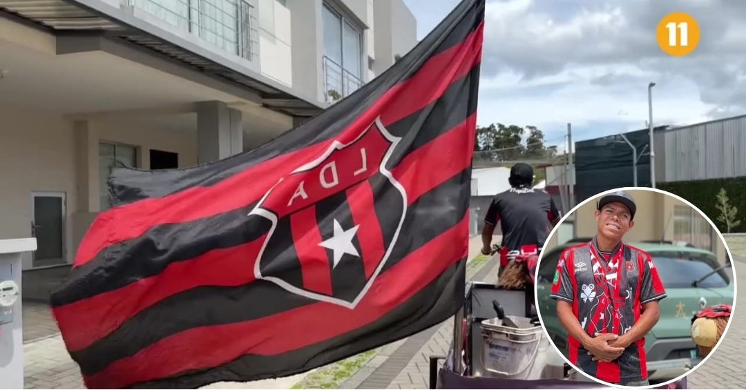 Joven lavacarros lucha por salir adelante recorriendo la ciudad en su bicimoto