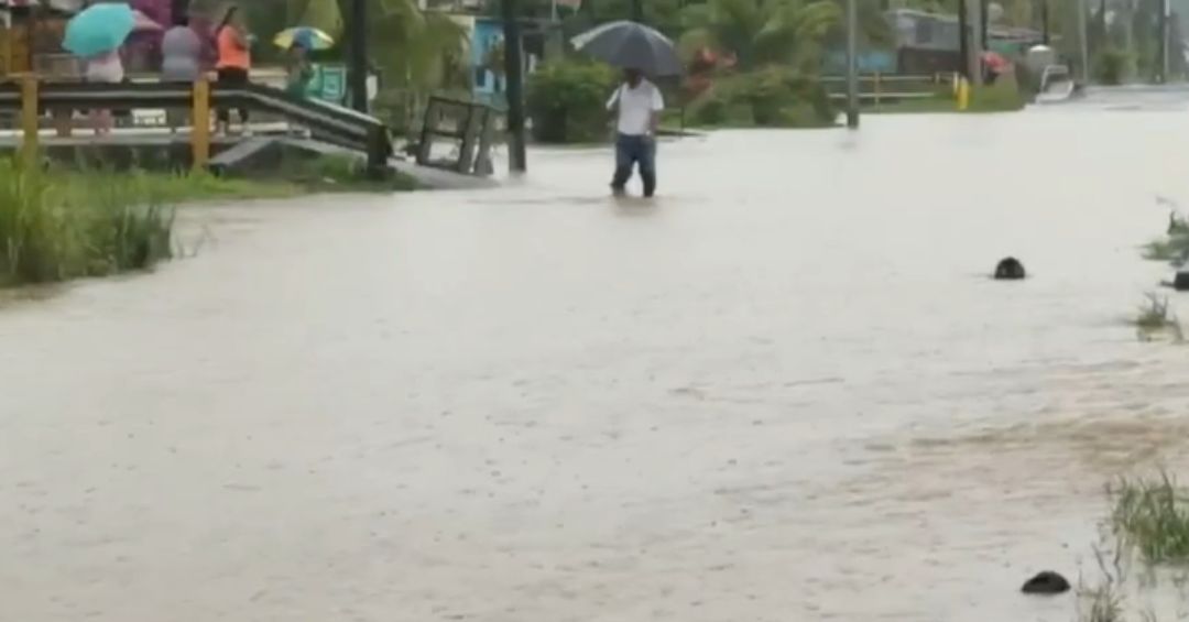 Fuertes lluvias del fin de semana provocaron inundaciones en 7 comunidades