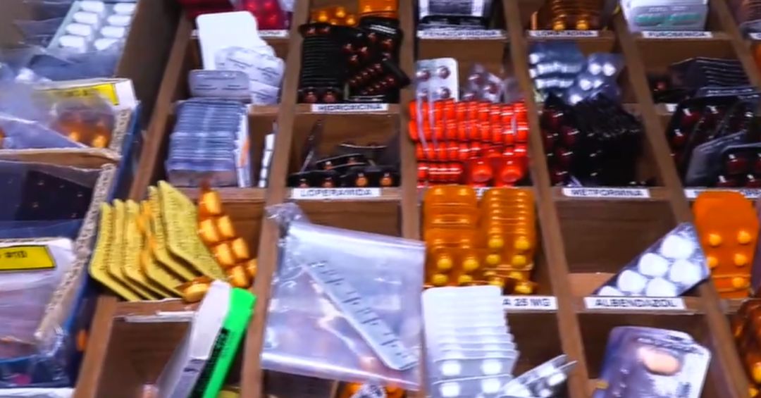 800 kilos de medicamentos devueltos al Hospital México