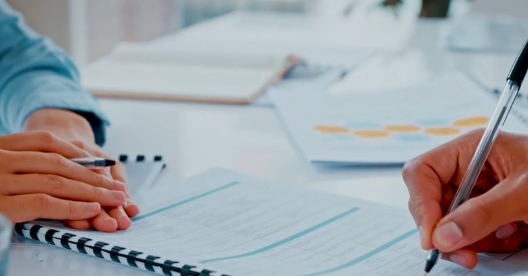 Oficina del Consumidor advierte por difusión de “solución milagrosa” para no pagar las deudas