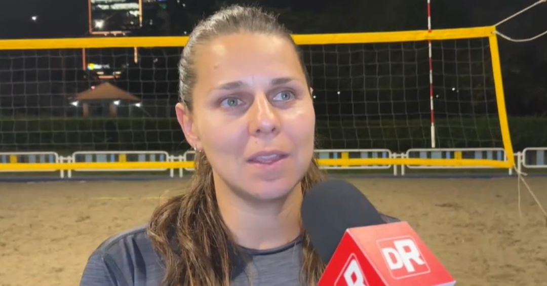 Dos madres son la mejor pareja de Centroamérica en voleibol de playa