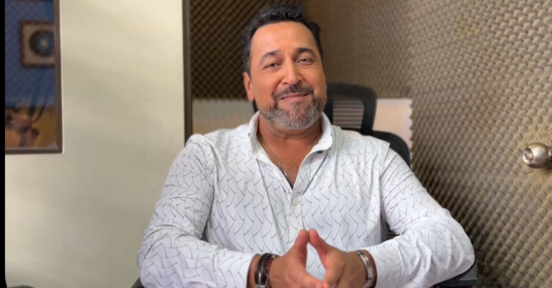 La voz que Costa Rica ha escuchado por casi 30 años: conozca al locutor detrás de Repretel