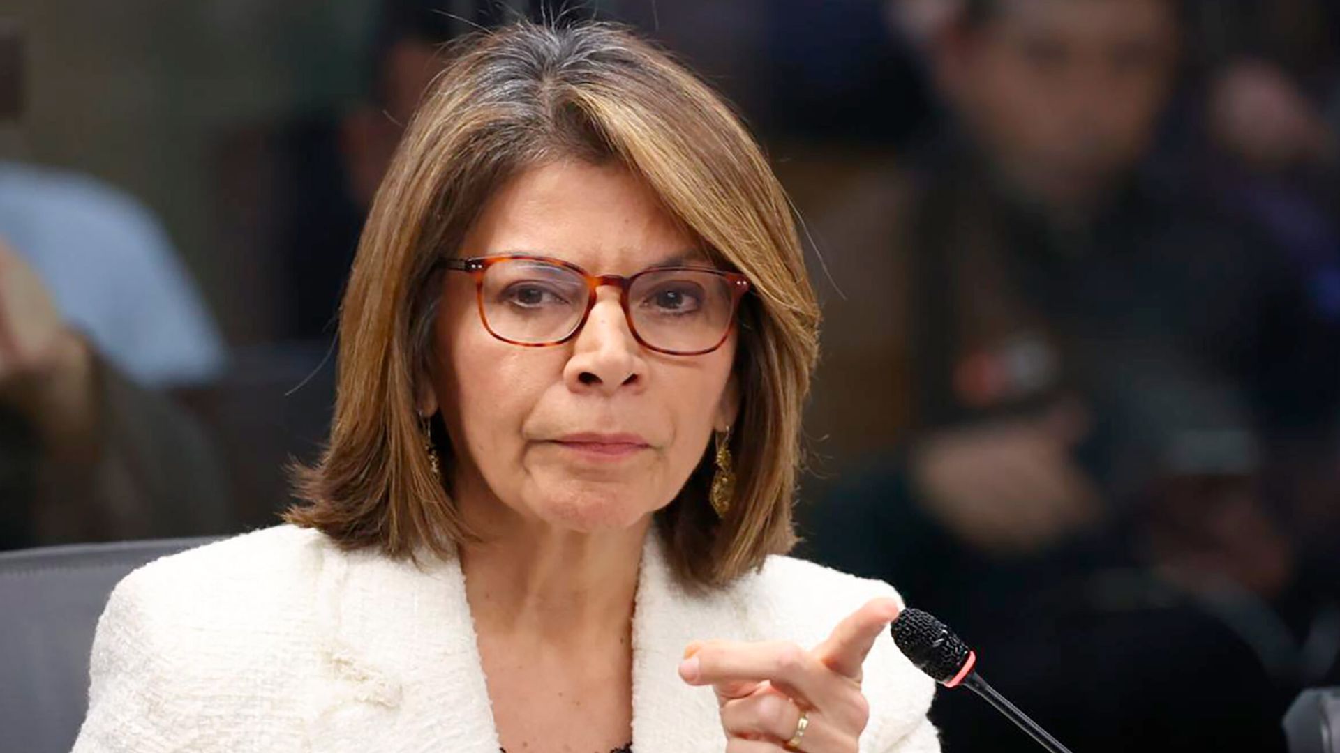 Solicitan ubicar a Laura Chinchilla con urgencia por esta inquietante razón