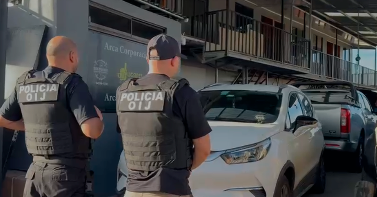 OIJ detiene a sospechosos de vender vehículos robados traídos desde Panamá