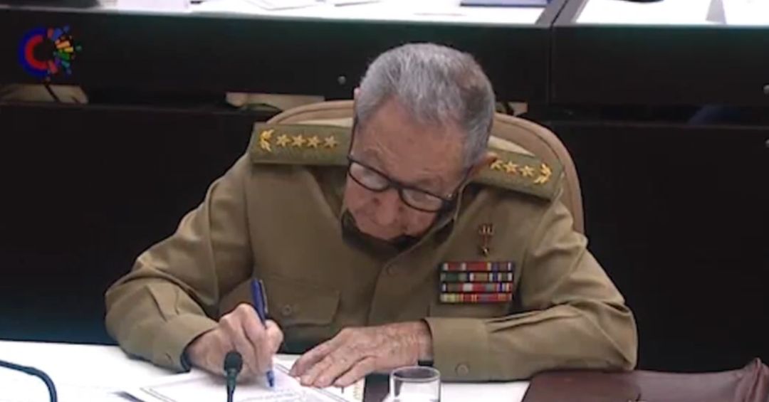 EE.UU. aumenta la presión sobre Cuba con la imputación de Raúl Castro
