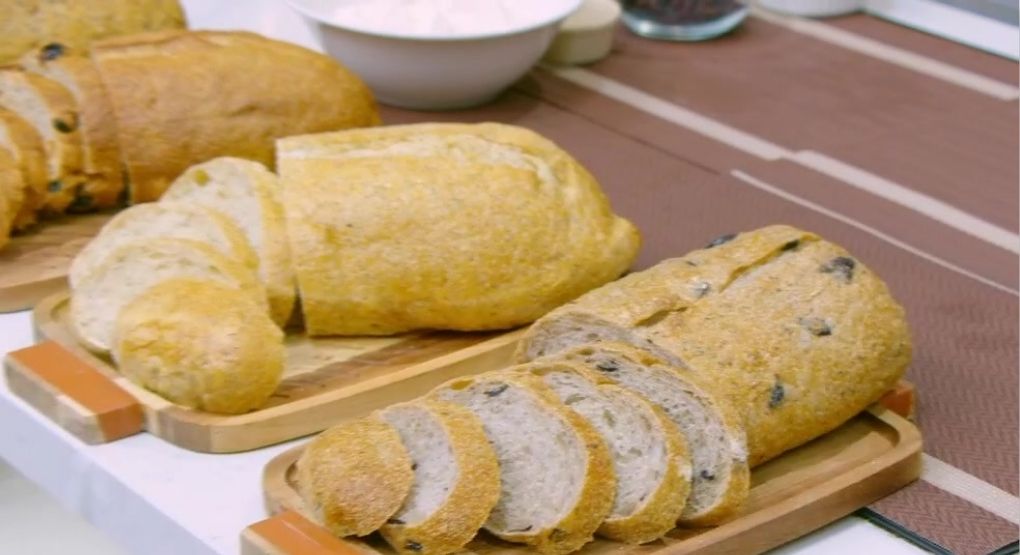 Crujiente por fuera y esponjoso por dentro: Descubra los secretos del pan de masa madre
