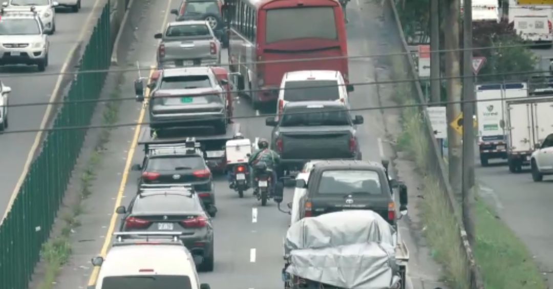 60 mil personas se trasladan del occidente a otros puntos de