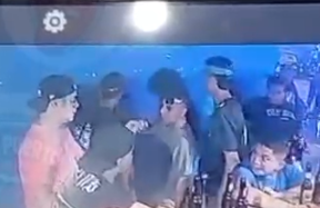Video capta el momento en que asesinan a menor dentro de un bar