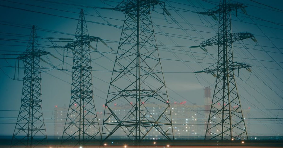 Interrumpirán más de 1.000 servicios de luz este m