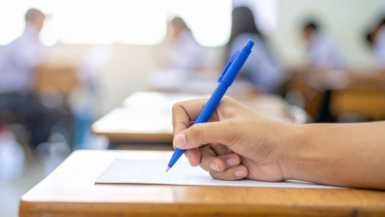 Más estudiantes requieren apoyo educativo en las aulas tras 