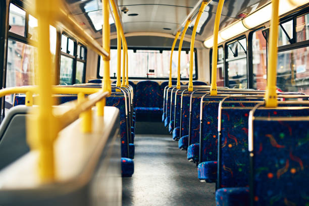 Lanzan plataforma digital para consultar rutas y paradas de autobús en todo el país